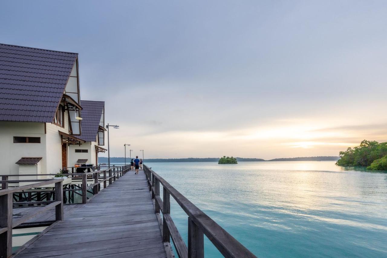 Sienna Resort Maratua Island Exterior photo